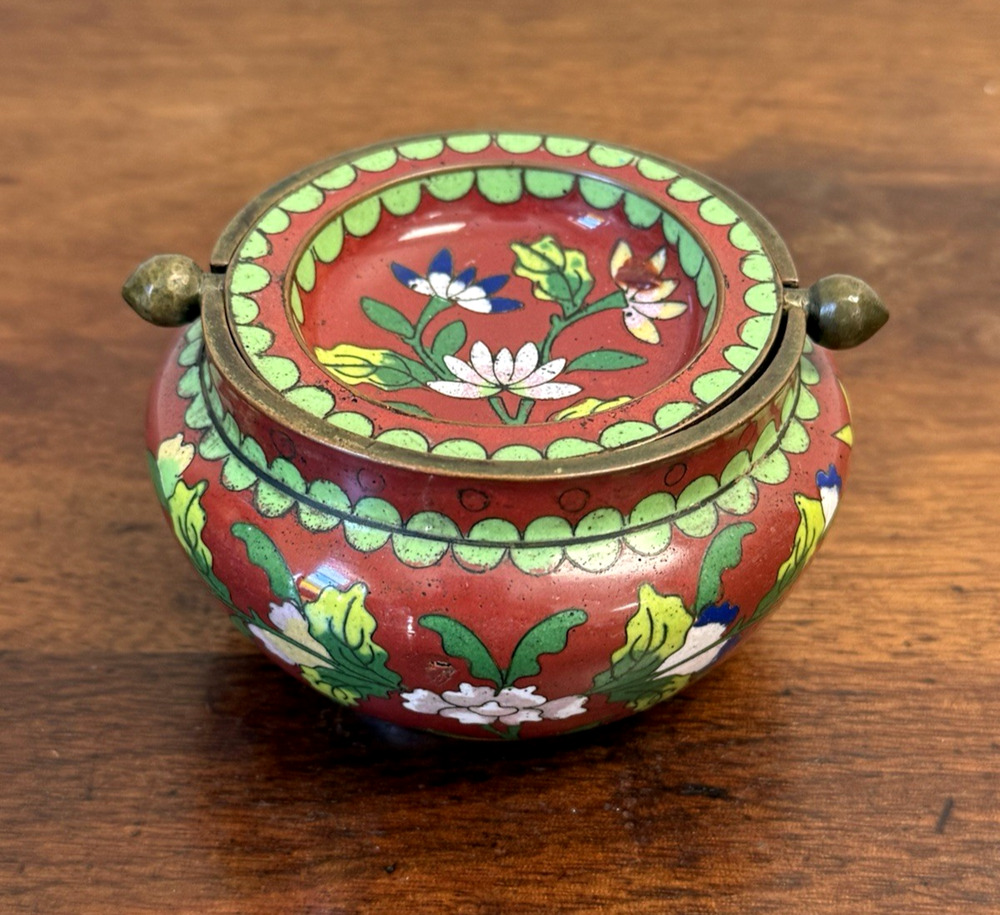Vintage Chinese Cloisonne Enamel Covered Trinket Box Red Floral Brass 4" MCM